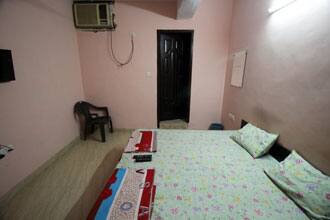 Hotel New Mayur, New Delhi 2